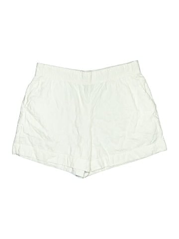 Gap Shorts (view 1)