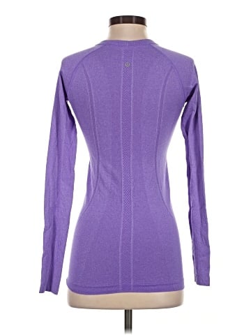 Lululemon Athletica Long Sleeve T-Shirt (view 2)