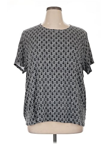 Croft & Barrow Short Sleeve T-Shirt (view 1)