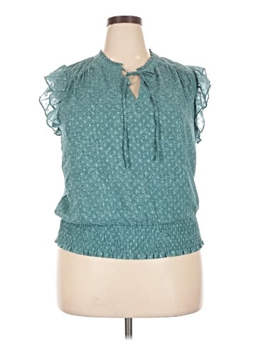 Les Serein Sleeveless Blouse (view 1)