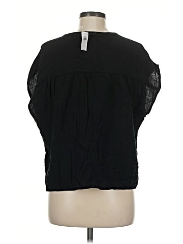 Old Navy Short Sleeve Blouse (view 2)