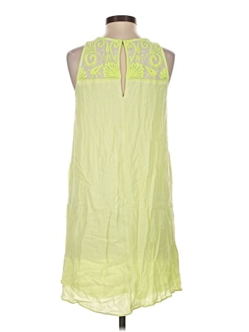 Lilly Pulitzer Casual Dress (view 2)