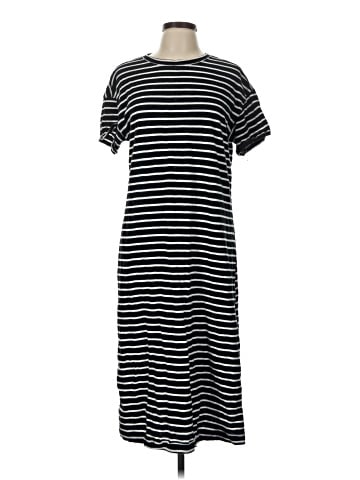 Old Navy Casual Dress (view 1)