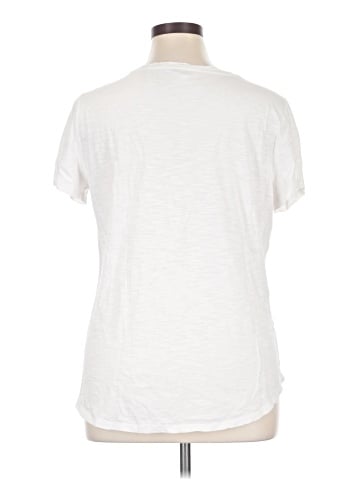 Maurices Short Sleeve T-Shirt (view 2)
