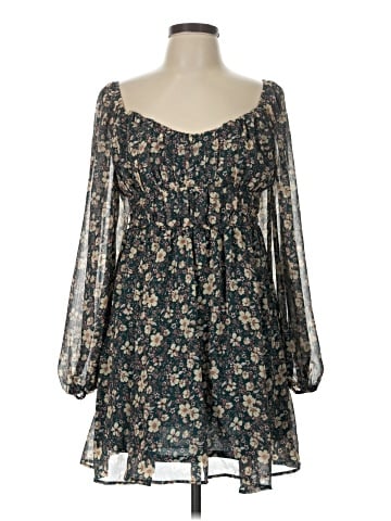 Blu Pepper Casual Dress (view 1)