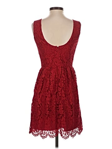 Ann Taylor LOFT Outlet Cocktail Dress (view 2)