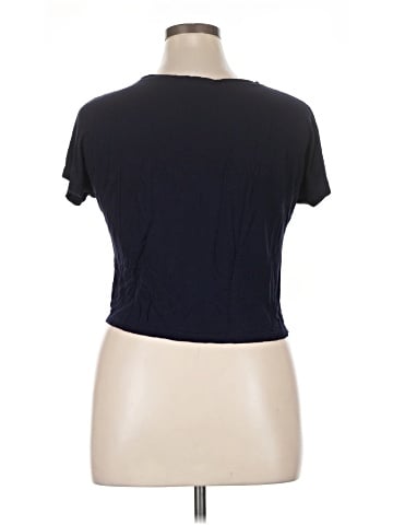Vince. Short Sleeve T-Shirt (view 2)