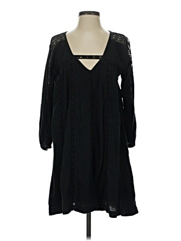 American Eagle Outfitters Casual Dress (view 1)