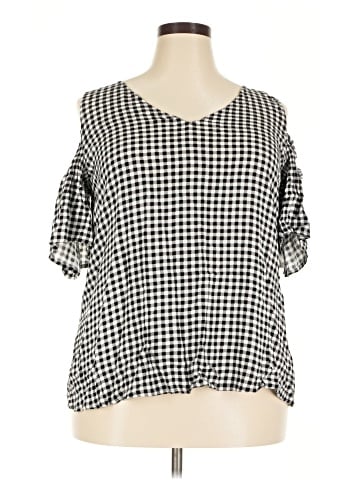 a.n.a. A New Approach 3/4 Sleeve Blouse (view 1)