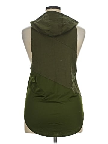 Unbranded Sleeveless T-Shirt (view 2)
