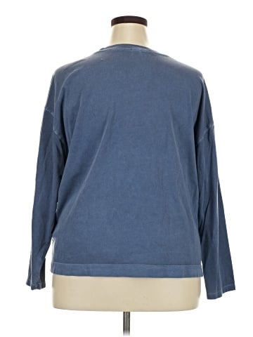 Old Navy Long Sleeve T-Shirt (view 2)