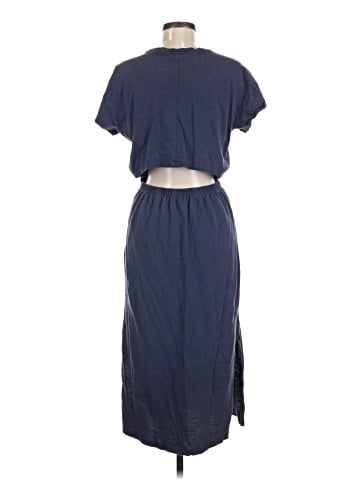 Old Navy Casual Dress (view 2)