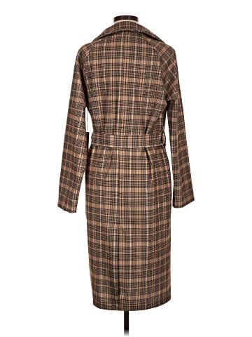 Tahari Trenchcoat (view 2)