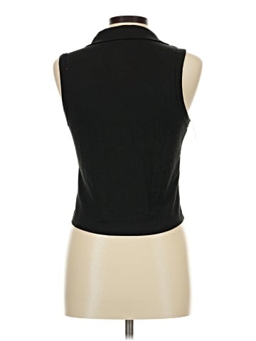 Olivia Rae Sleeveless Blouse (view 2)
