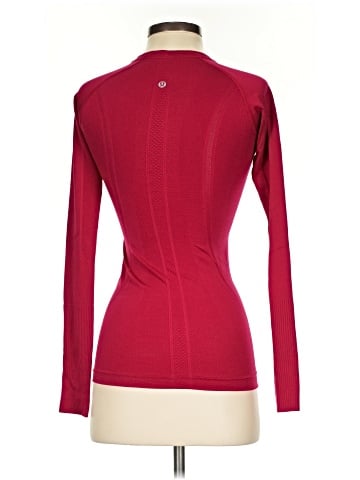 Lululemon Athletica Long Sleeve T-Shirt (view 2)