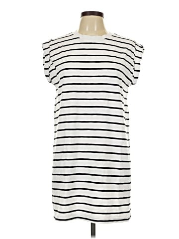 a.n.a. A New Approach Sleeveless T-Shirt (view 1)