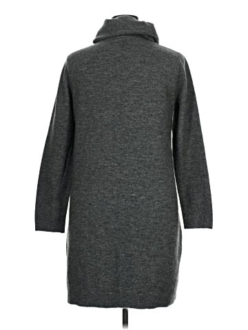 Max Studio Turtleneck Sweater (view 2)