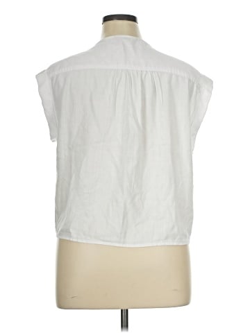 Velvet Heart Sleeveless Blouse (view 2)