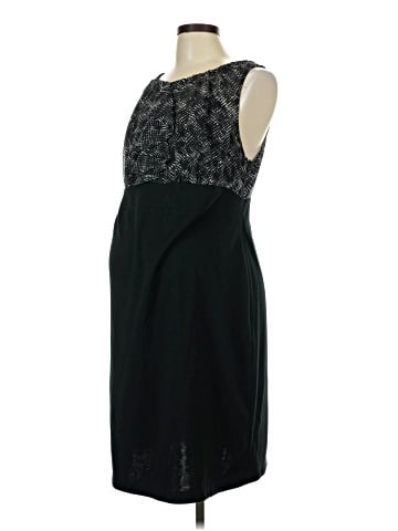 Liz Lange Maternity for Target Cocktail Dress (view 1)