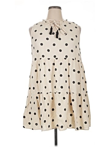 Versona Sleeveless Blouse (view 1)