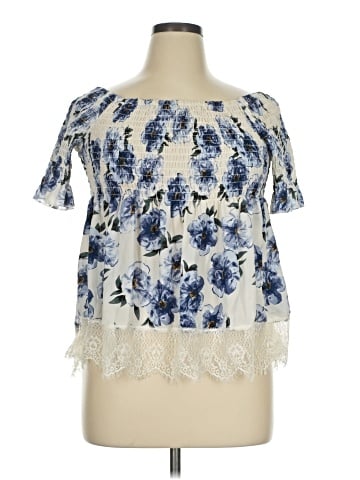 Charlotte Russe Short Sleeve Blouse (view 1)