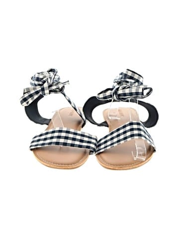 Old Navy Sandals (view 2)