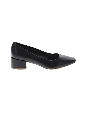 Liz Claiborne Heels (view 1)