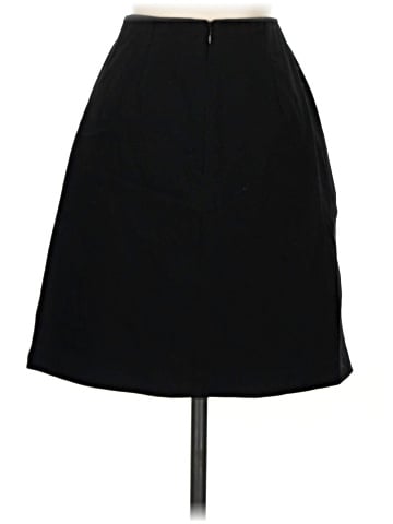 Uniqlo Casual Skirt (view 2)