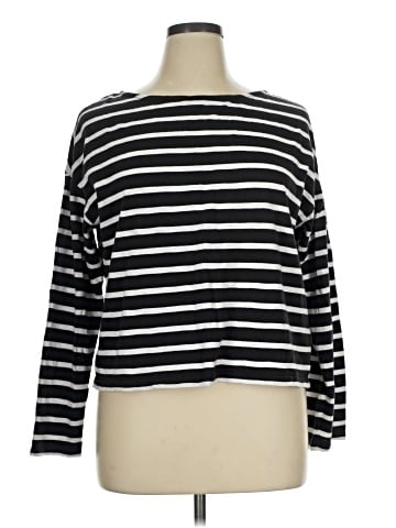 Levi's 3/4 Sleeve T-Shirt (view 1)