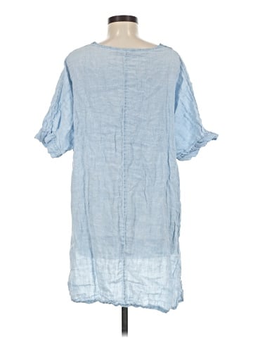 Saks Fifth Avenue Casual Dress (view 2)