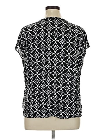 Old Navy Short Sleeve Blouse (view 2)