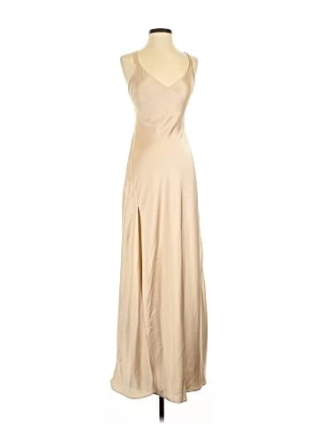Show Me Your Mumu Casual Dress (view 1)