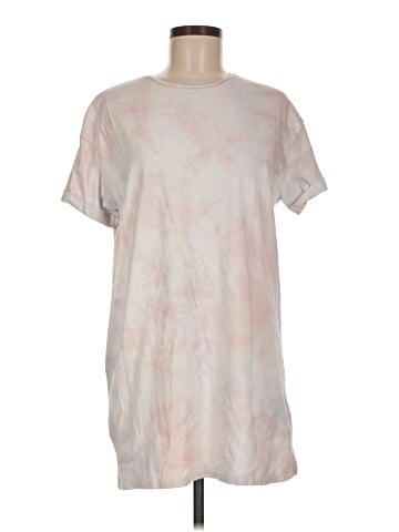 Bershka Short Sleeve T-Shirt (view 1)