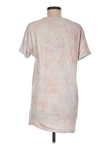 Bershka Short Sleeve T-Shirt (view 2)
