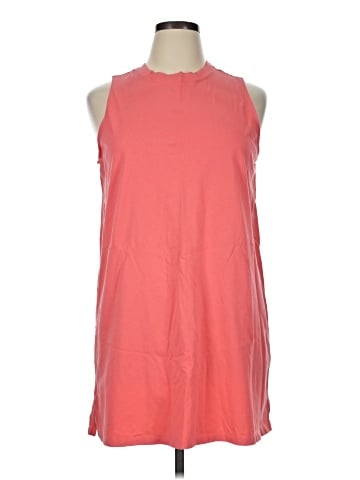 Old Navy Casual Dress (view 1)