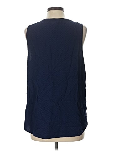 Croft & Barrow Sleeveless Blouse (view 2)