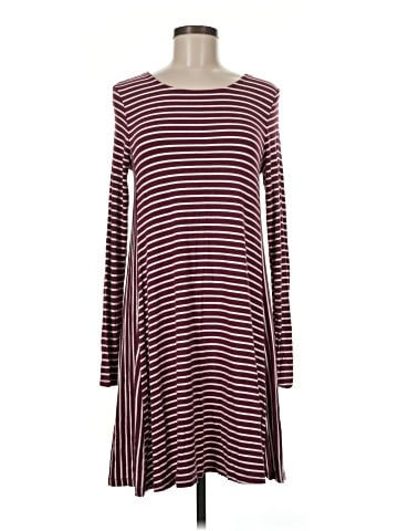 Old Navy Casual Dress (view 1)