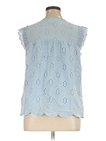 Knox Rose Sleeveless Blouse (view 2)