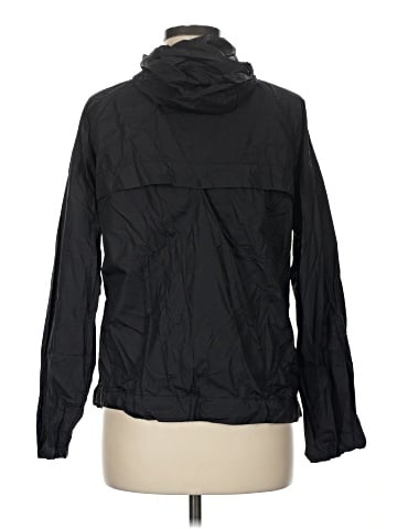 Gap Fit Windbreaker (view 2)
