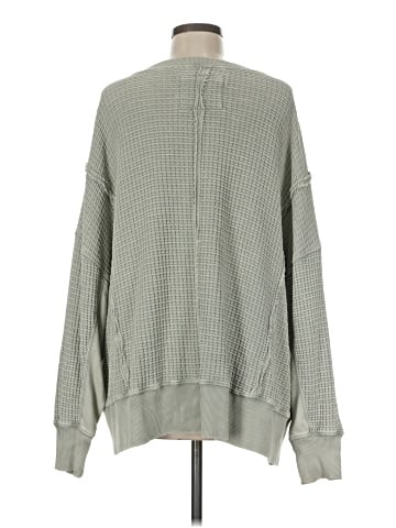 American Eagle Outfitters Pullover Sweater (view 2)