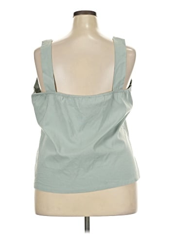 PrettyLittleThing Sleeveless Blouse (view 2)