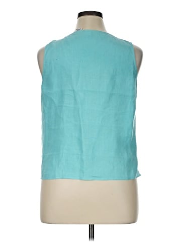 Real Clothes Sleeveless T-Shirt (view 2)