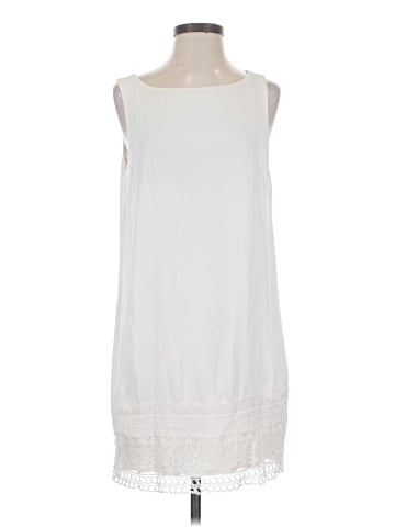 Cupcakes & Cashmere Casual Dress (view 1)