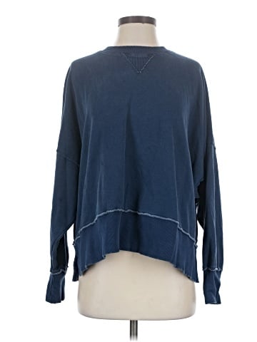 American Eagle Outfitters Pullover Sweater (view 1)
