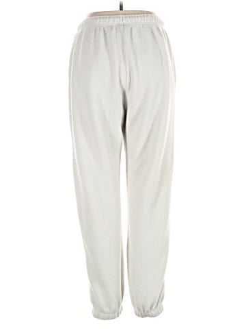 Nike Casual Pants (view 2)