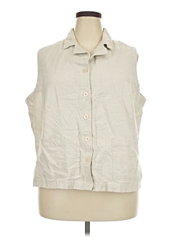 Sag Harbor Sleeveless Button-Down Shirt (view 1)