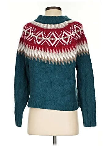 American Eagle Outfitters Pullover Sweater (view 2)
