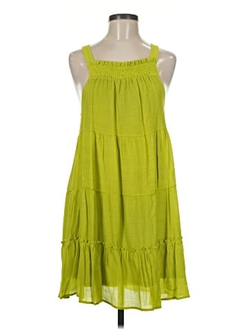 New In Casual Dress (view 1)