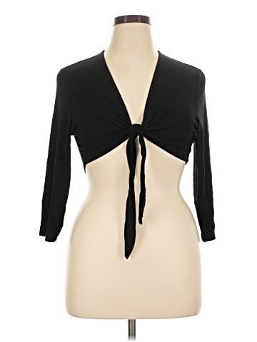 Torrid 3/4 Sleeve T-Shirt (view 1)