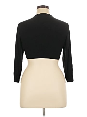 Torrid 3/4 Sleeve T-Shirt (view 2)
